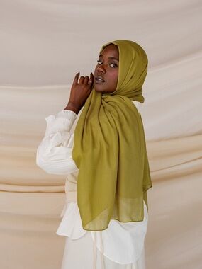 Vela - Guava Green Hijab